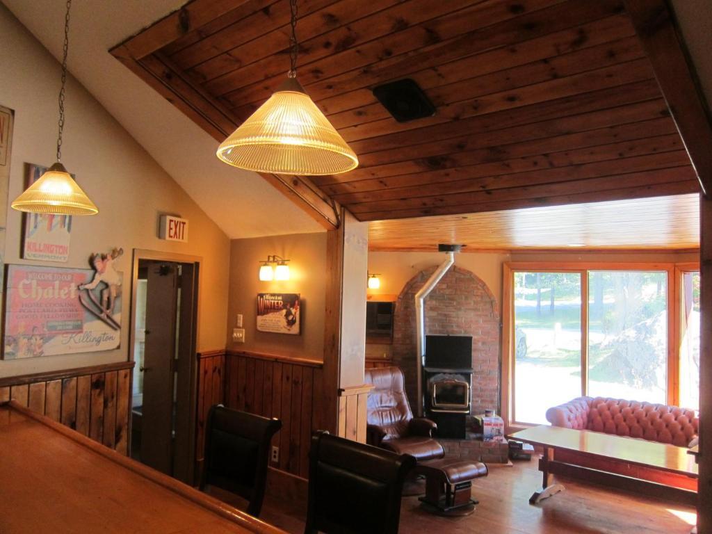 Butternut Inn And Pancakehouse Киллингтон Номер фото